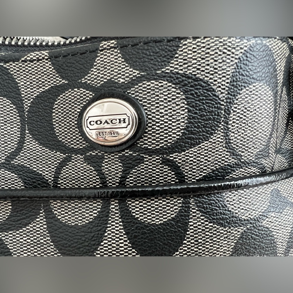 PRE-OWNED Coach Diaper Bag Tote Grey/Black Large - Picture 3 of 13